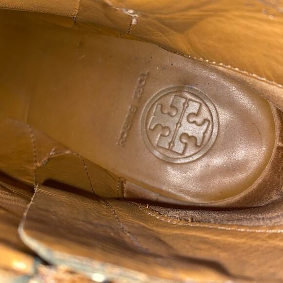 Tory Burch Sabe $398 Caramel Suede Ankle Booties size 9M EUC - Picture 10 of 16